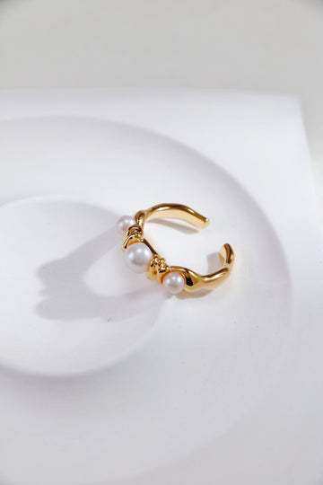 Molten Lava Silver Natural Pearl Ring