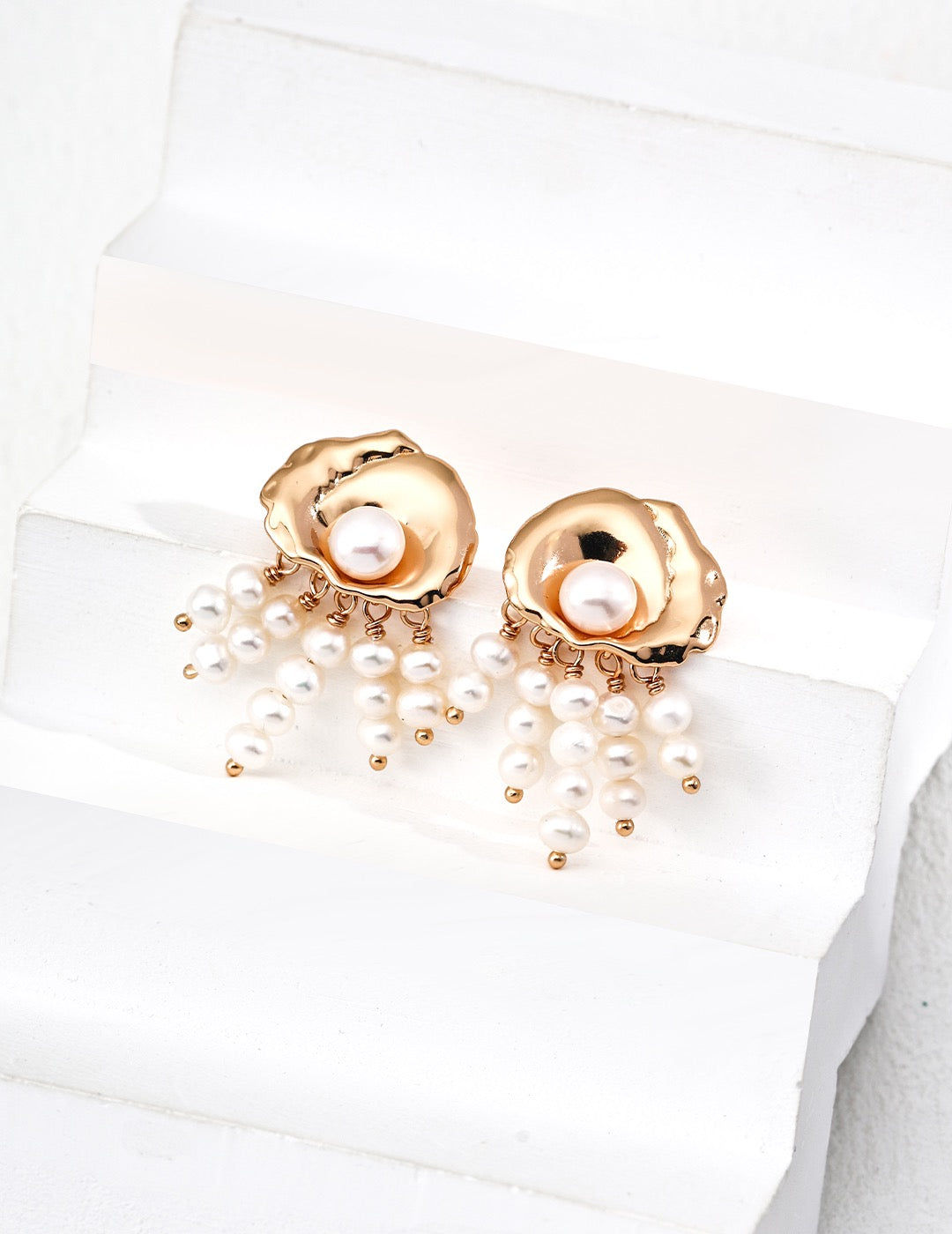 Magic Eye Silver Vintage Natural Pearl Earring
